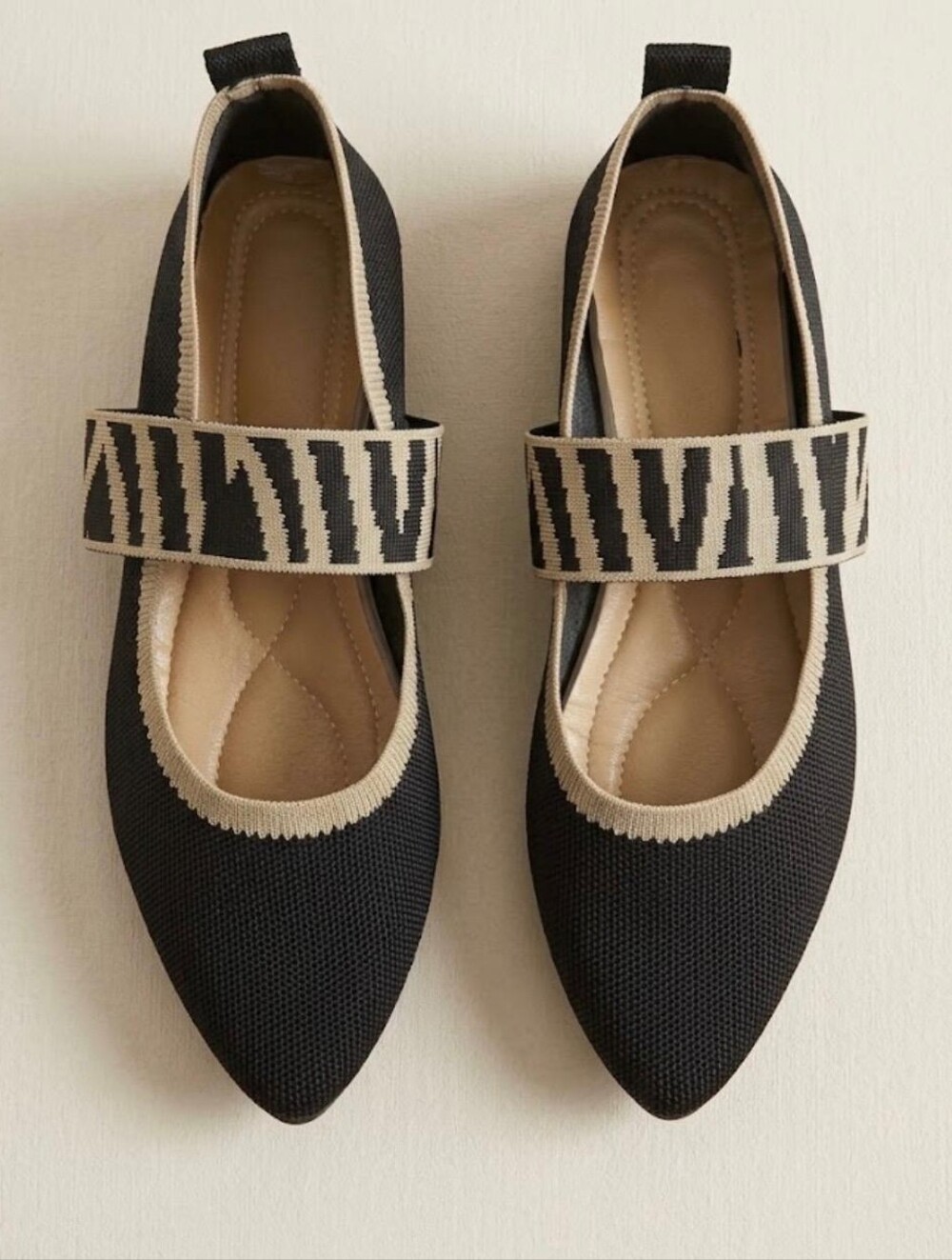 Black Knit Mary Jane Ballet Flats. Size 9 (EU40).